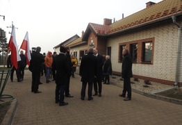  (photo)