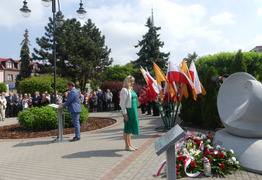 Złożenie kwiatów (photo)