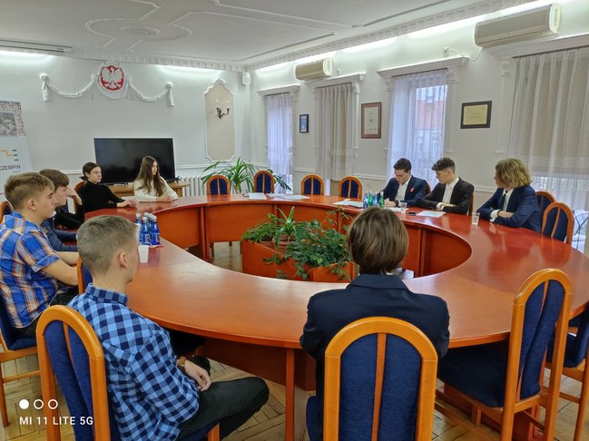 VI sesja Młodzieżowej Rady Miejskiej w Czempiniu